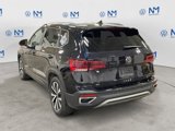 Used 2022 Volkswagen Taos SE w/ Panoramic Sunroof Package image 3