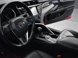 Used 2020 Toyota Camry SE image 4
