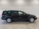 Used 2004 Volvo XC70 image 2