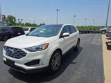 Used 2019 Ford Edge Titanium image 3