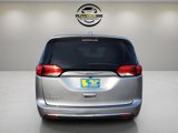 Used 2018 Chrysler Pacifica Touring Plus w/ Tire & Wheel Group image 4