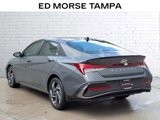 Used 2025 Hyundai Elantra Sport image 3