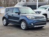 Used 2017 Kia Soul + image 5