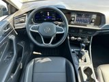 Certified 2022 Volkswagen Jetta SE image 2