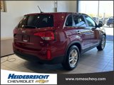 Used 2014 Kia Sorento LX image 3