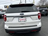 Used 2019 Ford Explorer XLT w/ Equipment Group 202A image 4