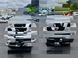 Used 2013 Nissan Frontier SV image 2