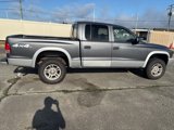Used 2004 Dodge Dakota SLT w/ Deluxe Convenience Group image 3