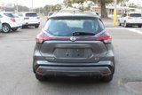 Used 2021 Nissan Kicks SV image 4