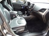 Used 2017 Jeep Cherokee Limited w/ Technology Group image 6