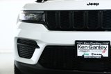 Used 2025 Jeep Grand Cherokee Altitude image 6