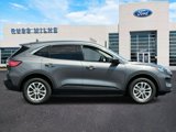 Used 2022 Ford Escape SE w/ Cold Weather Package image 2