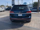 Certified 2022 Volkswagen Atlas SE image 5