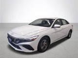 New 2025 Hyundai Elantra SE image 2