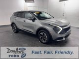 Used 2024 Kia Sportage LX image 3