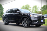 Used 2023 Volkswagen Atlas SEL Premium R-Line image 3