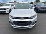 Used 2017 Chevrolet Trax LT w/ LT Convenience Package image 3