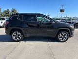 Used 2018 Jeep Compass Limited image 2