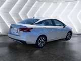 Used 2021 Nissan Versa SV image 5