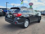 Used 2018 Subaru Outback 2.5i Premium image 3
