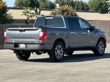 Used 2017 Nissan Titan SL image 4
