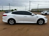 Used 2018 Kia Optima LX w/ Convenience Package image 4