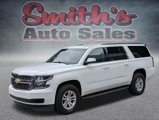 Used 2018 Chevrolet Suburban LT image 3