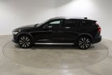 Used 2020 Volvo V60 T5 Cross Country image 3
