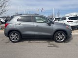 Used 2020 Chevrolet Trax LT w/ LT Convenience Package image 4