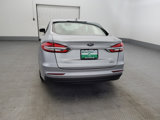 Used 2020 Ford Fusion SE image 6