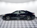 Used 2020 Toyota Camry SE image 2