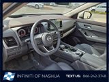 Used 2022 Nissan Rogue Platinum w/ Head-Up Display Package image 4
