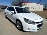 Used 2015 Chevrolet Malibu LT image 3