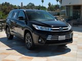 Used 2019 Toyota Highlander XLE image 3