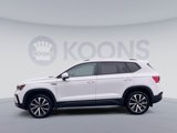 Used 2024 Volkswagen Taos SE image 2