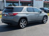 Used 2020 Chevrolet Traverse LT w/ LT Premium Package image 4