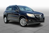 Used 2011 Volkswagen Tiguan S image 2