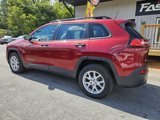 Used 2016 Jeep Cherokee Sport image 2