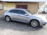 Used 2013 Chrysler 200 LX image 3