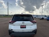 Used 2023 Nissan Rogue SV image 3