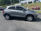 Used 2020 Chevrolet Trax LT w/ LT Convenience Package image 3