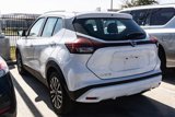 Used 2021 Nissan Kicks SV image 4