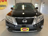 Used 2014 Nissan Pathfinder S image 2