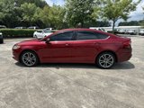Used 2017 Ford Fusion SE w/ Equipment Group 201A image 4