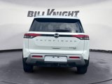 Used 2023 Nissan Pathfinder Platinum image 4
