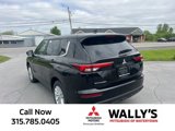 New 2025 Mitsubishi Outlander ES image 5