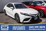 Used 2021 Toyota Camry SE image 1