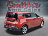Used 2022 Kia Soul LX w/ Technology Package image 6