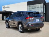 Used 2021 Toyota RAV4 XLE Premium image 4