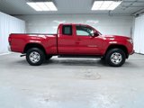 Used 2018 Toyota Tacoma SR image 2